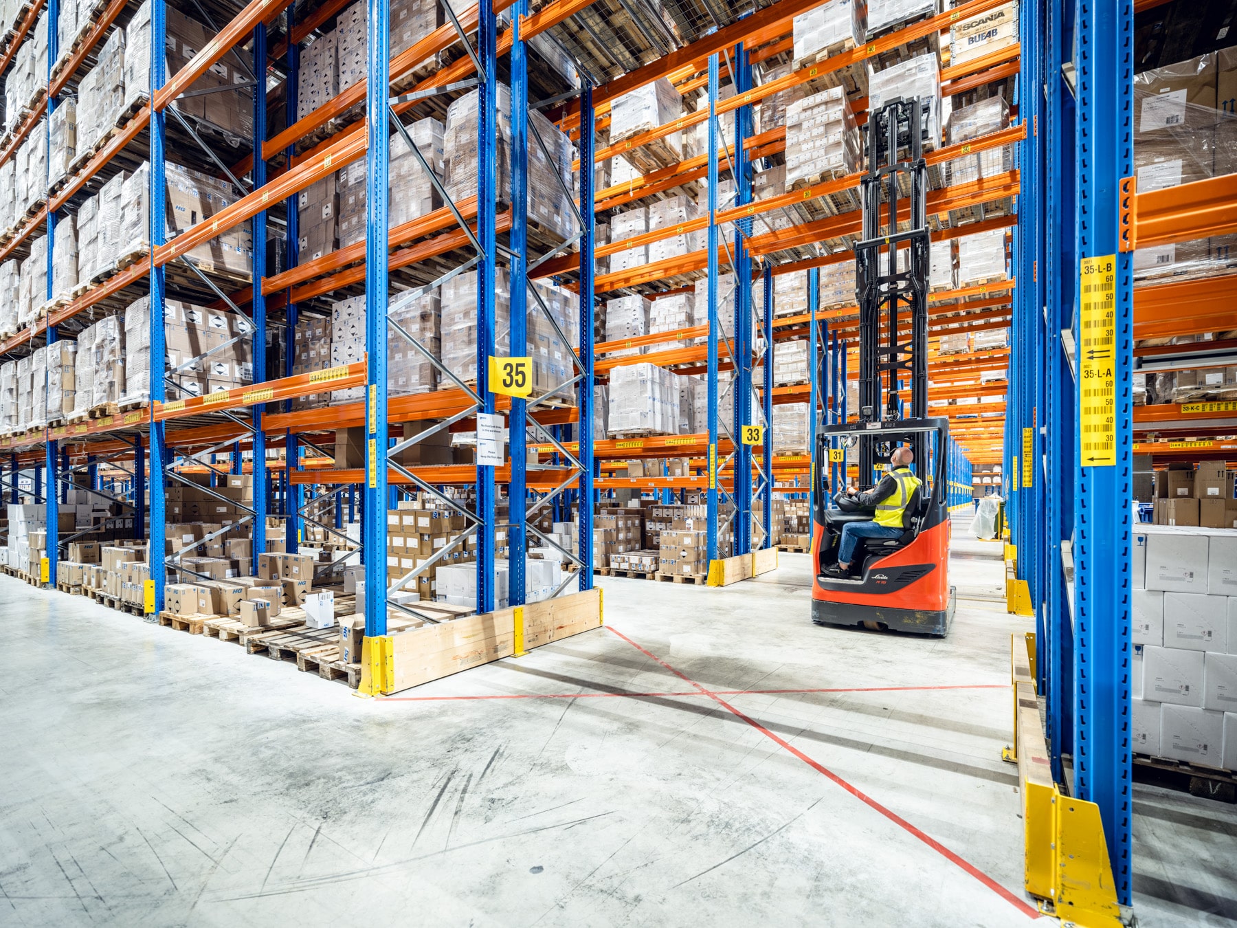 %warehouse distribution 3pl logistics services% Atlanta Storage Warehouse